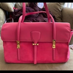 Hot Neon Pink Suede Henri Bendel Purse💖